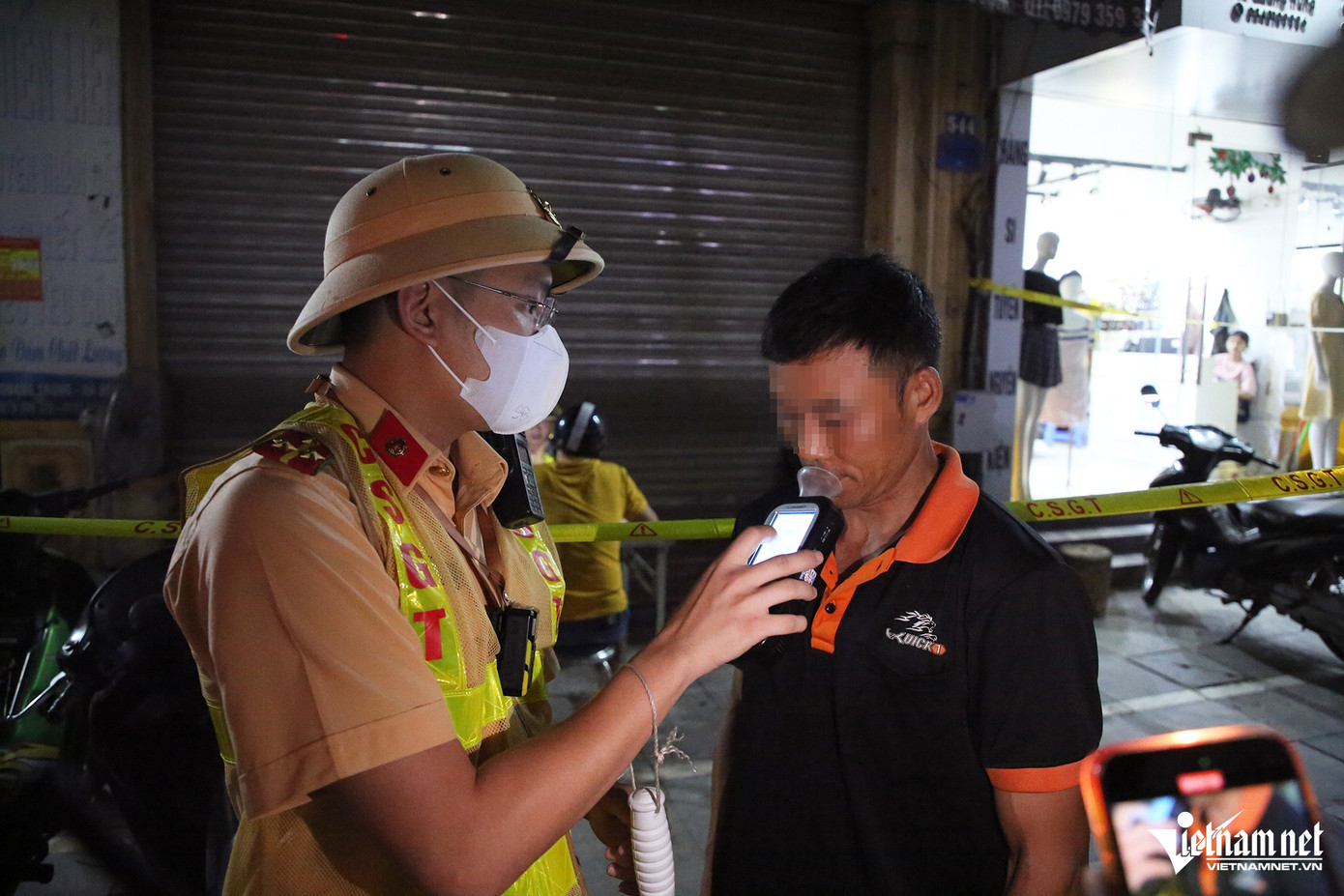 Tài xế K. vi phạm ở mức 0,039 mg/L khí thở. Ảnh: Đình Hiếu