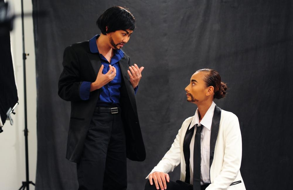 Cô tận tình chỉ dạy diễn xuất cho đàn em Lê Thúy