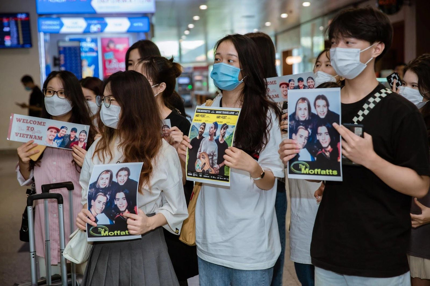 Khán giả Việt chờ đón The Moffatts.