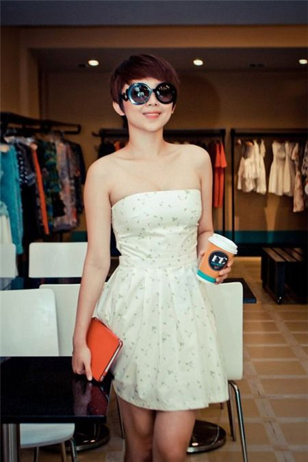 Điều đó để thấy, vẻ đẹp hiện tại của cô là hoàn toàn tự nhiên và thật đáng ngưỡng mộ