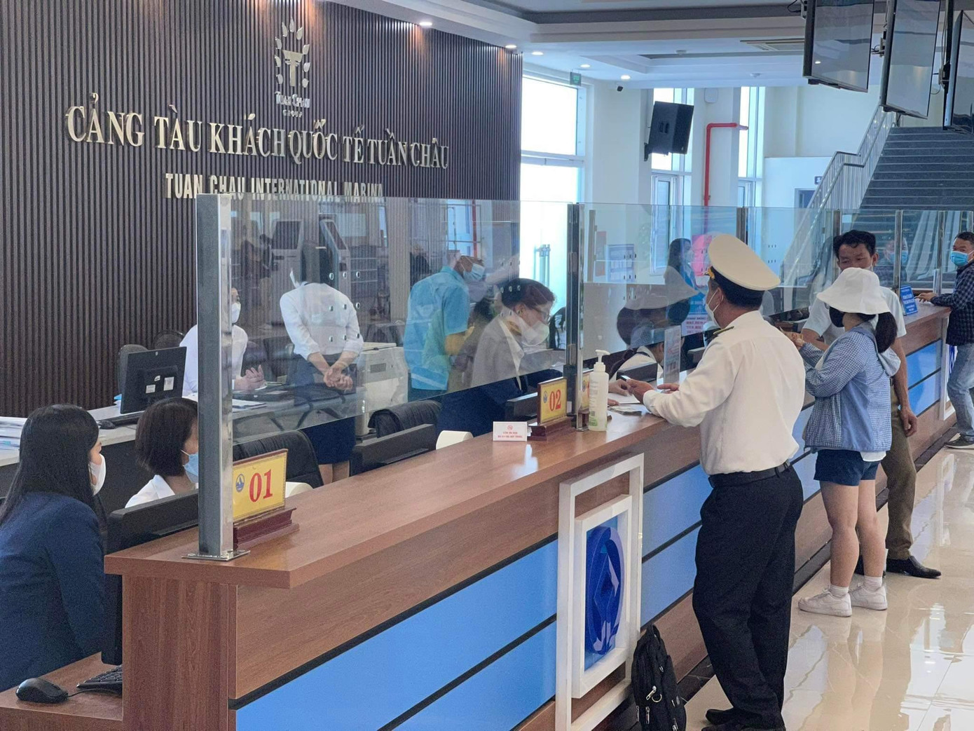 Cảng tàu khách Quốc tế Tuần Châu mở cửa đón khách từ sáng 3/7.