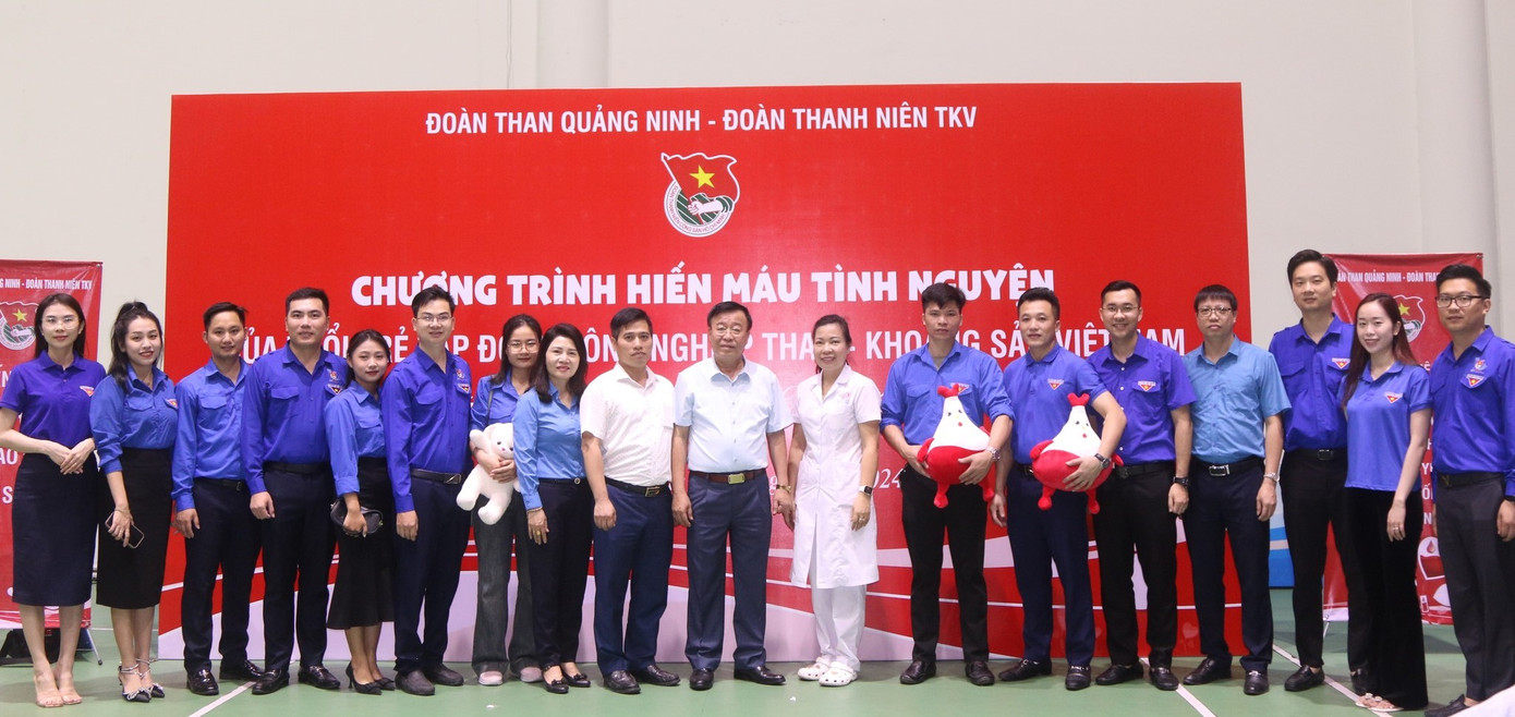 Đây là dịp giao lưu kết nối đoàn viên thanh niên thông qua các hoạt động văn hóa, thể thao và hoạt động xã hội, tạo sân chơi lành mạnh và bổ ích cho thanh niên công nhân. Đây là dịp giao lưu kết nối đoàn viên thanh niên thông qua các hoạt động văn hóa, thể thao và hoạt động xã hội, tạo sân chơi lành mạnh và bổ ích cho thanh niên công nhân.