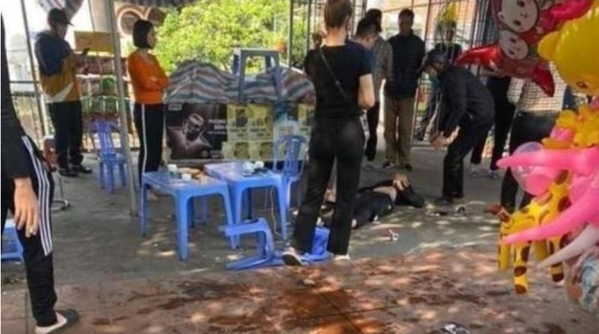 Hiện trường vụ hỗn chiến khiến ba người thương vong.