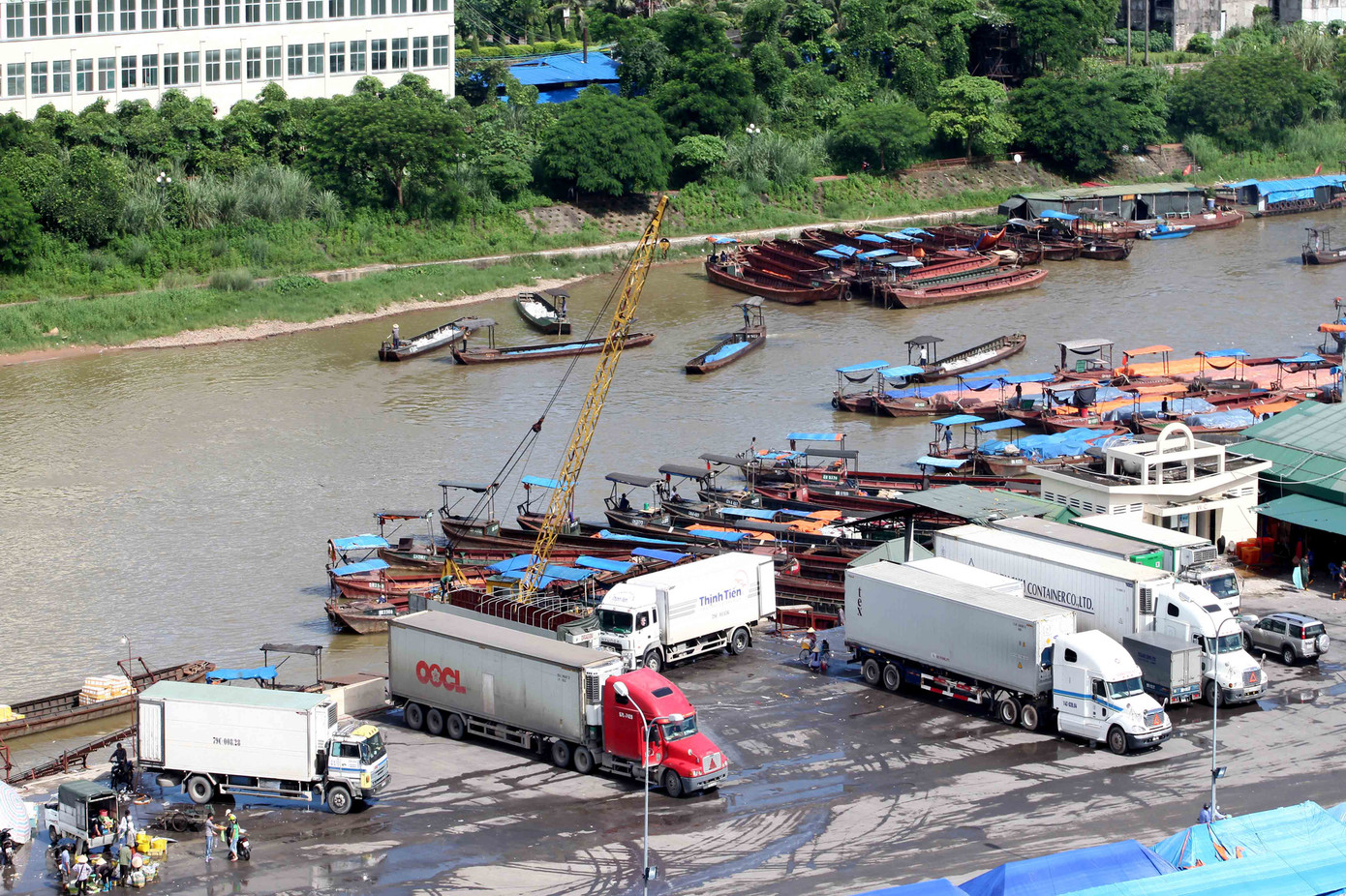 Việc tạm dừng hoạt động của cửa khẩu Ka Long tiến hành từ 16h ngày 8/3 cho đến khi có thông báo mới. Việc tạm dừng hoạt động của cửa khẩu Ka Long tiến hành từ 16h ngày 8/3 cho đến khi có thông báo mới.