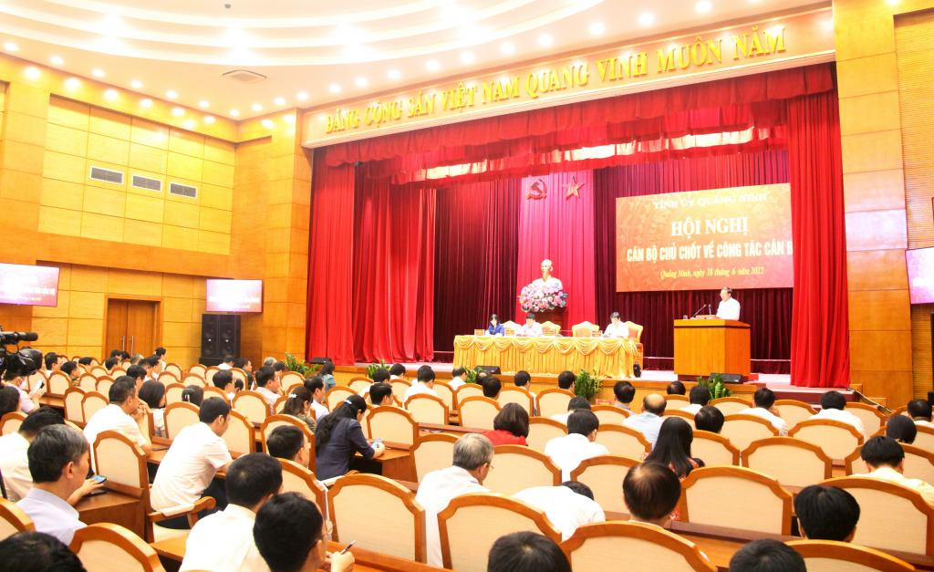 Hội nghị cán bộ chủ chốt về công tác cán bộ của Ban Thường vụ, Ban Chấp hành Tỉnh ủy Quảng Ninh. Hội nghị cán bộ chủ chốt về công tác cán bộ của Ban Thường vụ, Ban Chấp hành Tỉnh ủy Quảng Ninh.