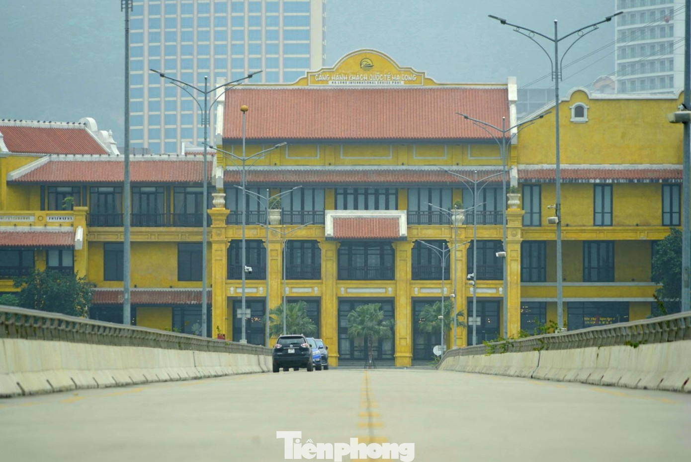 Cảng tàu khách quốc tế Hạ Long đìu hiu ngày cuối tuần (10/4).