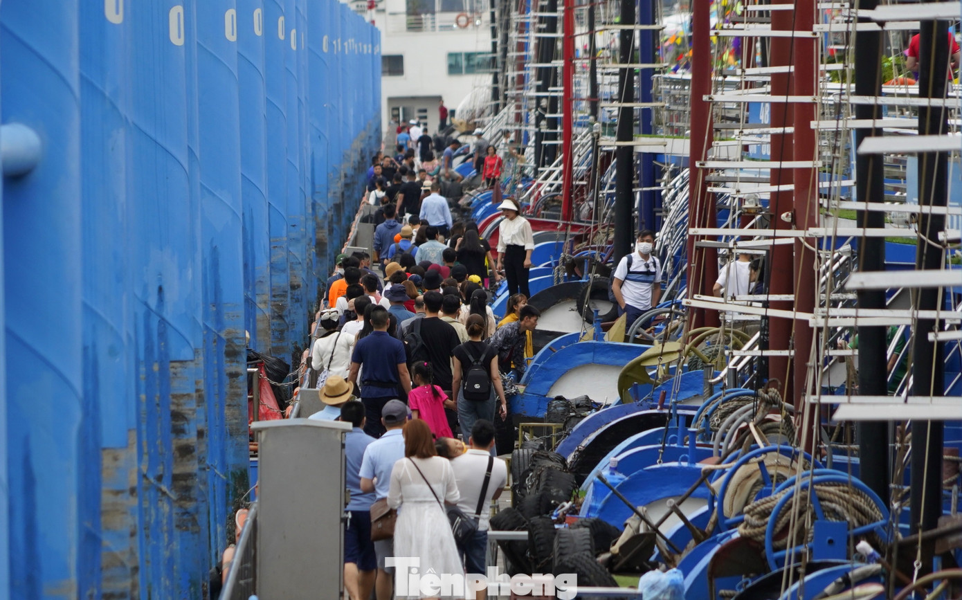 Đây là những tín hiệu đáng mừng của du lịch Quảng Ninh sau 3 năm ảnh hưởng bởi dịch COVID-19.