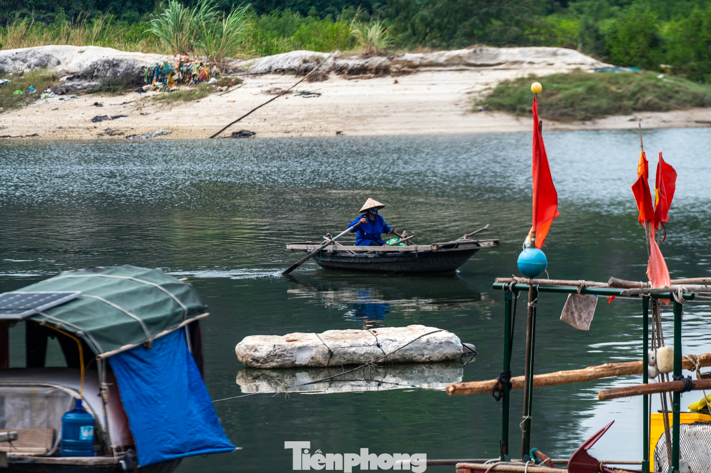 Hiện tại cảng Cái Xà Cong là cảng cá và là nơi ngư dân đưa tàu thuyền về đây cư ngụ. Tuy nhiên, ghi nhận của báo Tiền Phong, cảng cá này đang trong tình trạng rất ít tàu cá vào neo đậu, chỉ một vài chiếc thuyền đánh cá nhỏ.