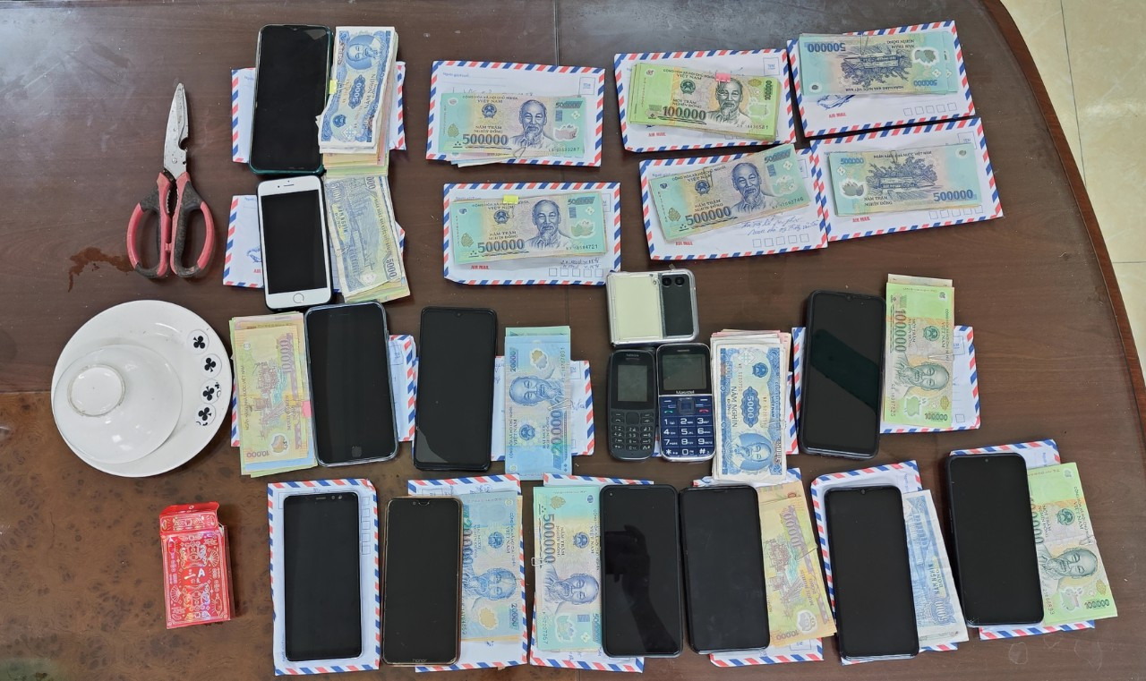 Tang vật thu giữ của vụ án.