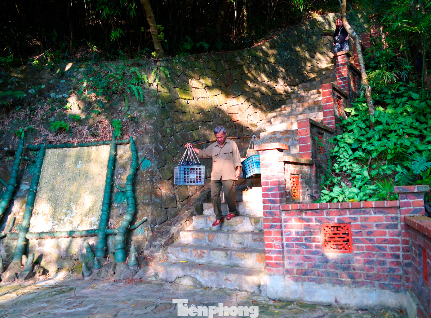 Mùa thu về Yên Tử để cảm nhận được trời đất giao hòa, lòng người an nhàn, thanh thản. Để gột rửa những bụi trần và nạp lại năng lượng tích cực.