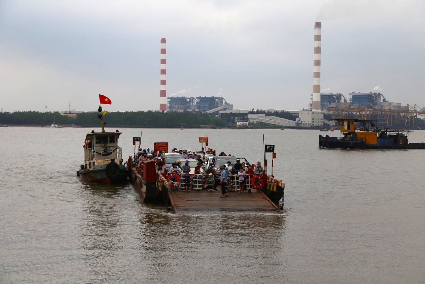 Dự án cầu Bến Rừng được xây dựng cách phà Rừng khoảng hơn 3 km. Dự án này đang được đếm từng ngày để khánh thành. Dự án cầu Bến Rừng được xây dựng cách phà Rừng khoảng hơn 3 km. Dự án này đang được đếm từng ngày để khánh thành.