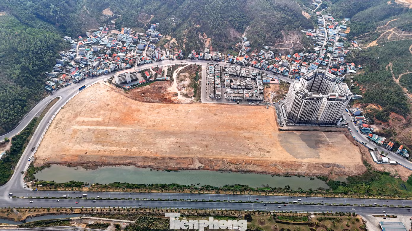 Hiện tại, công tác đấu giá quyền sử dụng đất và lựa chọn nhà đầu tư đã được hoàn thành theo đúng quy định pháp luật, sẵn sàng các điều kiện để có thể triển khai dự án.