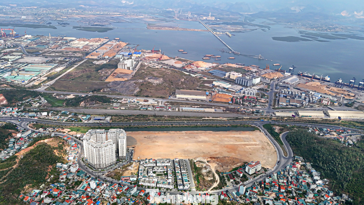 Aeon Mall Hạ Long được thiết kế với công suất có thể đón khoảng 10 triệu lượt khách/ năm.