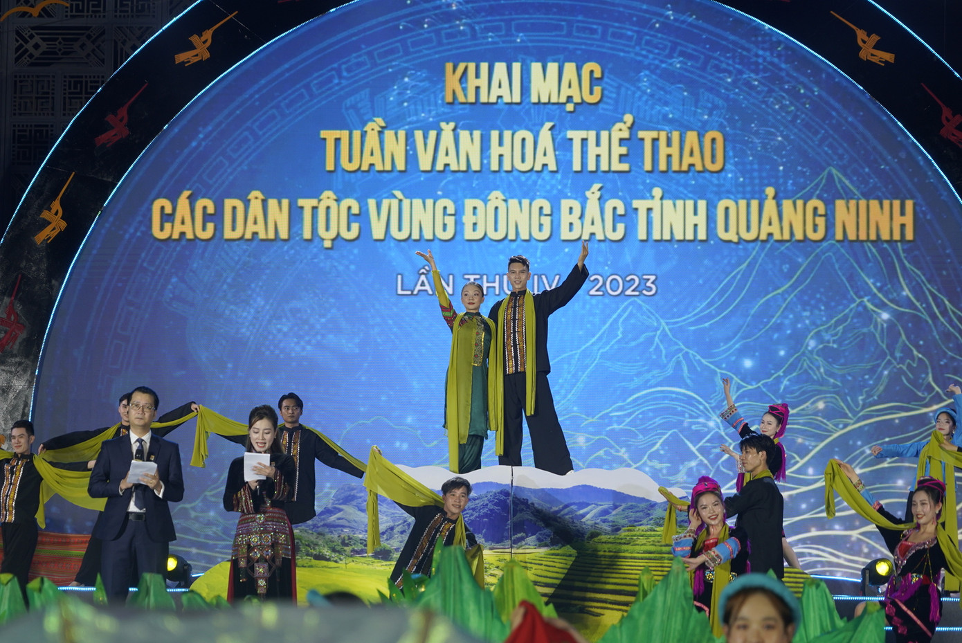 Lễ khai mạc tuần văn hóa thể thao các dân tộc vùng Đông Bắc. Lễ khai mạc tuần văn hóa thể thao các dân tộc vùng Đông Bắc.