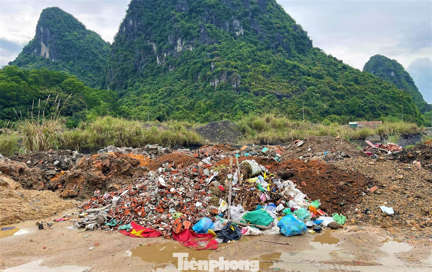 Điểm đầu nối với đường bao biển Trần Quốc Nghiễn, TP Hạ Long. Đi qua các phường Hồng Hà, Hà Tu, Hà Phong, Quang Hanh và kết thúc tại cảng km6 TP Cẩm Phả.