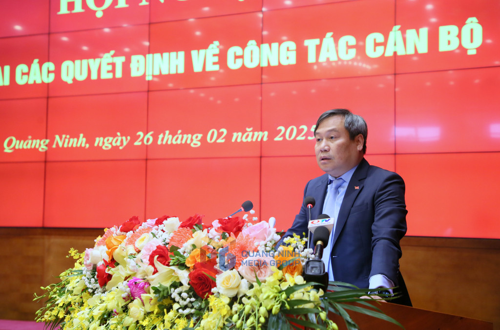 Vũ Đại Thắng, Ủy viên Trung ương Đảng, Bí thư Tỉnh ủy phát biểu chỉ đạo tại hội nghị. Ảnh: QMG.