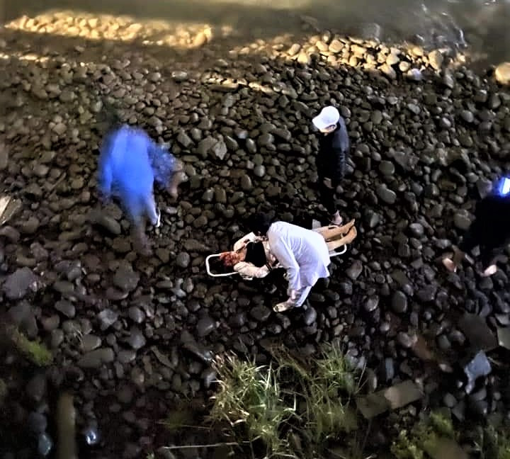 Hiện tại lực lượng chức năng vẫn chưa xác định được danh tính các nạn nhân.