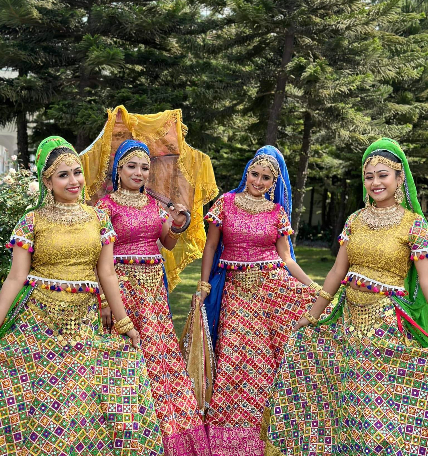 Đám cưới kéo dài trong 3 ngày 3 đêm, các khách mời luôn kín lịch với các sự kiện trong chuỗi hoạt động ngày cưới của vị tỷ phú.