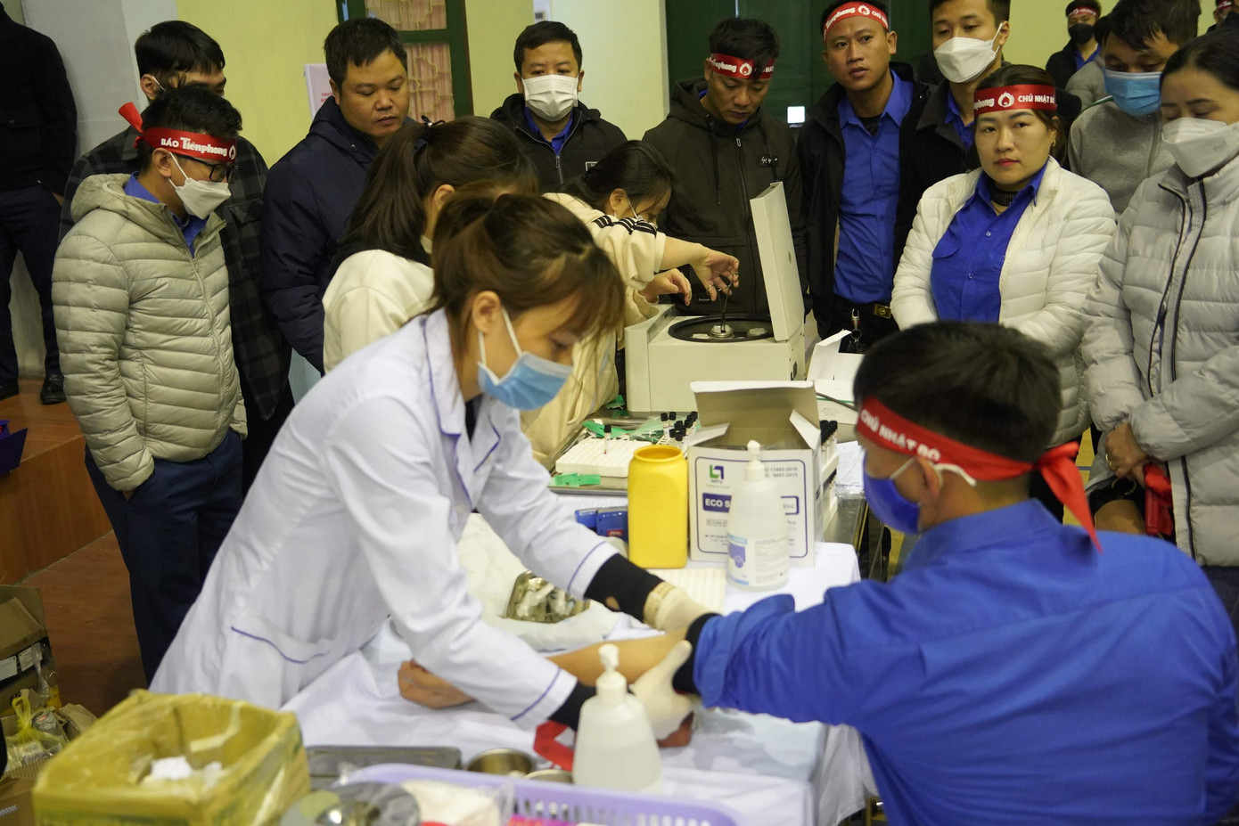 Nhiều công nhân đã có thành tích hiến máu hơn 10 lần. Không chỉ bản thân mà các công nhân còn tích cực tuyên truyền cho bạn bè, người thân về những lợi ích khi hiến máu.