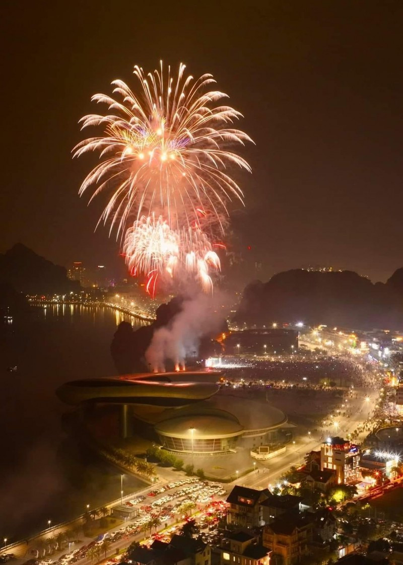 Quảng Ninh sẽ có 15 điểm bắn pháo hoa dịp Tết Nguyên đán 2024. Quảng Ninh sẽ có 15 điểm bắn pháo hoa dịp Tết Nguyên đán 2024.