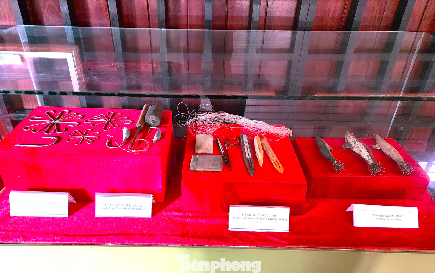 Cuộc sống, sinh hoạt trên biển đã tạo ra những nét văn hóa đặc trưng riêng cho người dân làng chài trên vịnh Hạ Long.