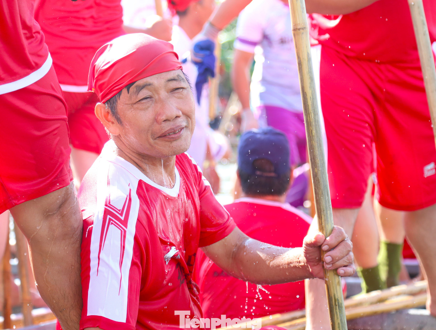 Dù thắng hay thua, họ đều được dân làng ghi nhận.