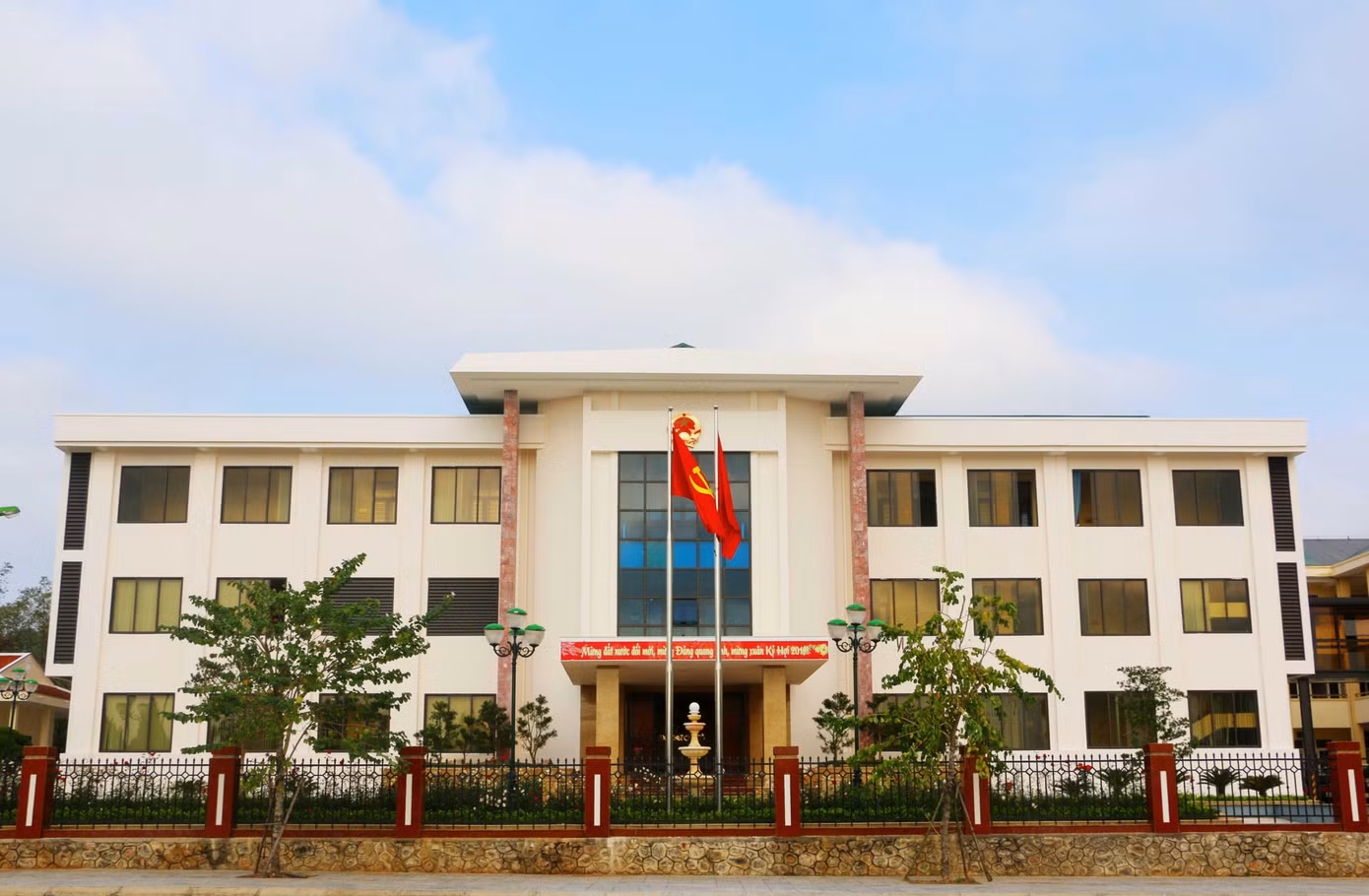 UBND huyện Cô Tô.