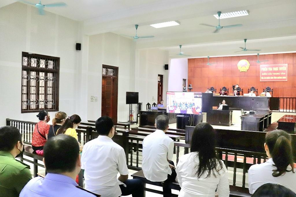 Quảng Ninh mở phiên tòa trực tuyến đầu tiên.