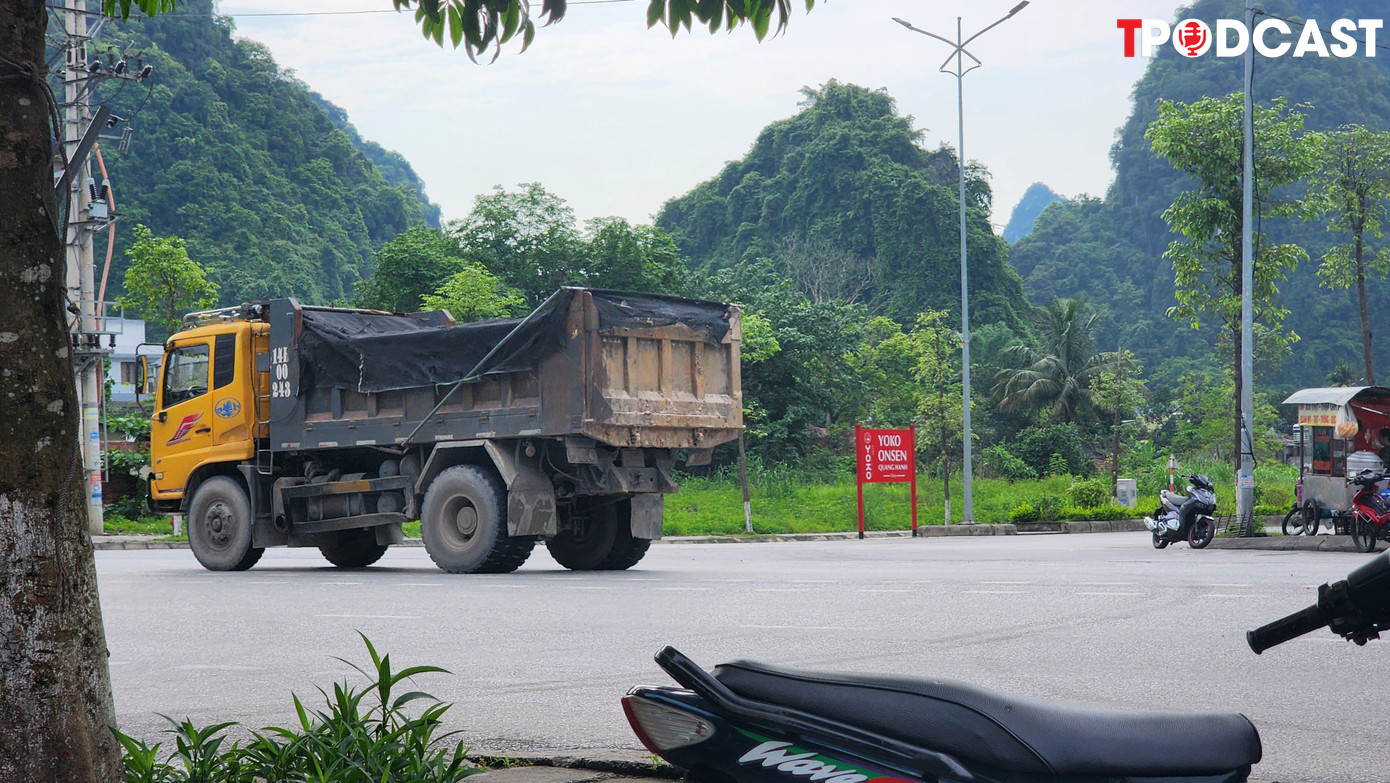 Số lượng xe vận tải được bổ sung nhiều hơn so với trước khi Tiền Phong phản ánh.