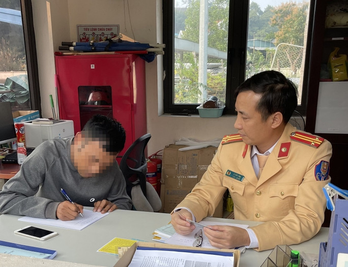 Anh P.H.N. cho biết đã mượn ôtô từ một người quen và chủ xe không biết vụ việc.