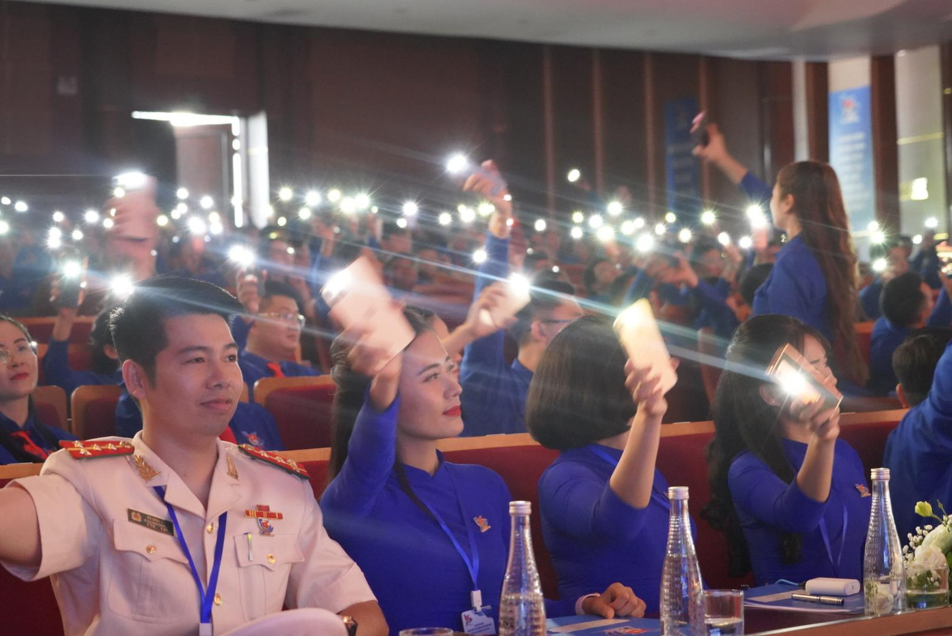 Đồng thời, bám sát các chủ trương, định hướng lớn trong dự thảo Báo cáo chính trị Đại hội Đoàn toàn quốc lần thứ XII, Báo cáo chính trị Đại hội Đoàn toàn tỉnh lần thứ XII xác lập những giải pháp trọng tâm, mới, gắn với đặc thù riêng của tỉnh Quảng Ninh.