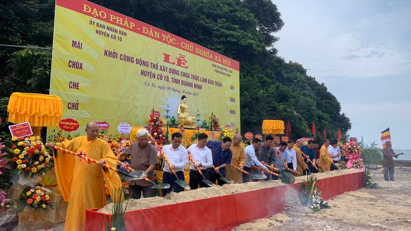 Lễ khởi công xây dựng chùa Trúc Lâm trên đảo Trần.