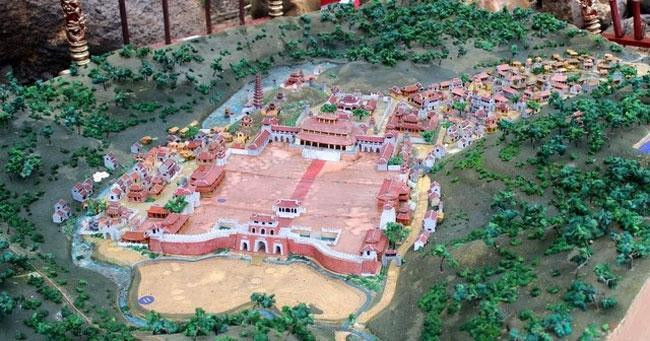 Ngoài việc làm bối cảnh cho các phim cổ trang, dự án phim trường cổ trang ở Yên Tử sẽ còn là một điểm tham quan văn hóa mới lạ, độc đáo, điểm du lịch lịch sử mang tính giáo dục...