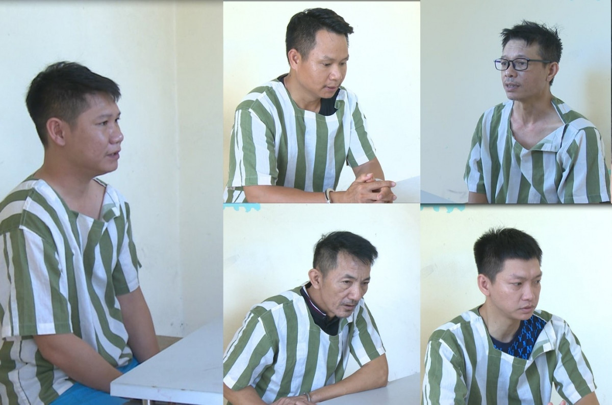 Các đối tượng tại cơ quan công an. Các đối tượng tại cơ quan công an.