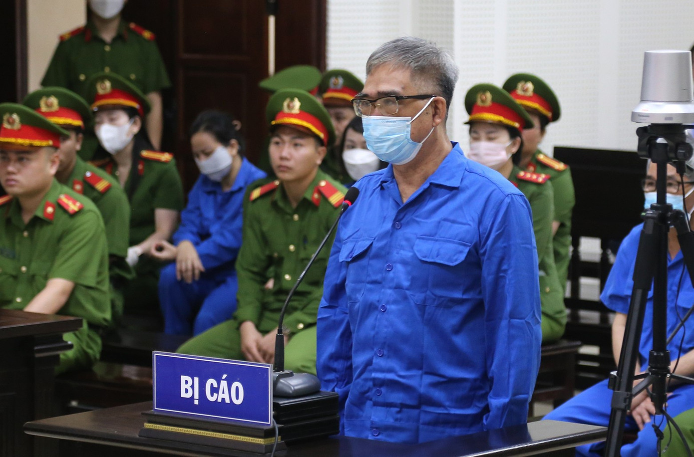 Ông Đỗ Hữu Ca được nhiều cơ quan, tổ chức xin giảm nhẹ hình phạt.