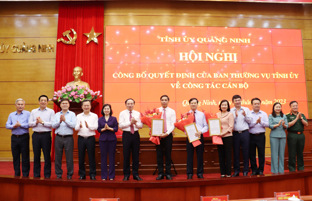 Quảng Ninh bổ nhiệm nhiều cán bộ chủ chốt.