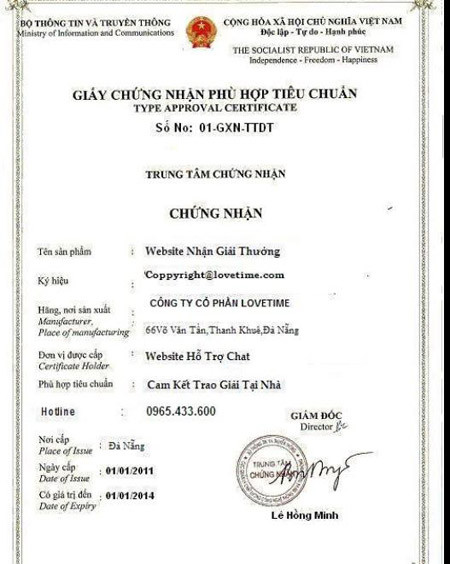 Dùng giấy chứng nhận giả của Bộ Công an, Bộ Thông tin-Truyền thông cùng xe tay ga và hàng chục triệu đồng để lừa người dân