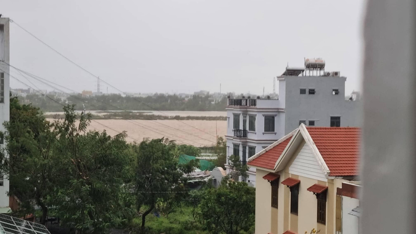 Thủ tướng Phạm Minh Chính: Không để người dân đói rét, không có chỗ ở sau bão lũ ảnh 14