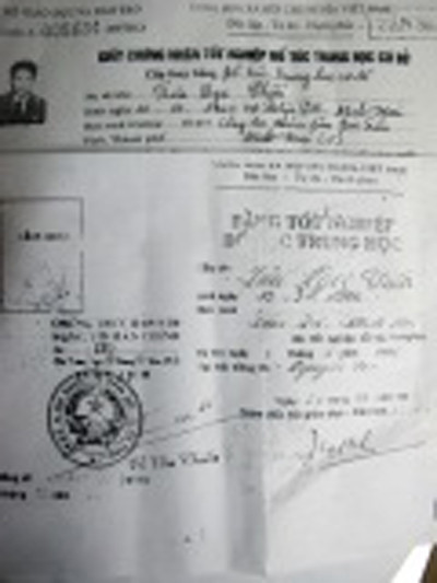 Bằng cấp của ông Lưu Ngọc Chiến mượn của 2 người em ruột để chỉnh sửa, phô tô, đối phó tổ chức