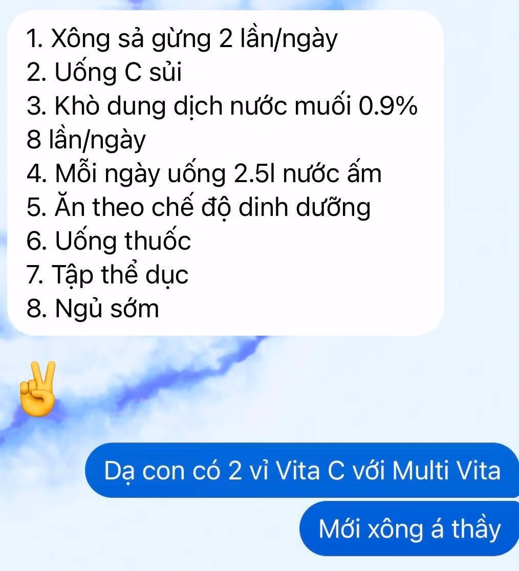 Tuấn Vỹ an tâm "chinh chiến" với COVID-19 nhờ sự giúp đỡ từ thầy giáo môn Hóa của mình. Ảnh: NVCC