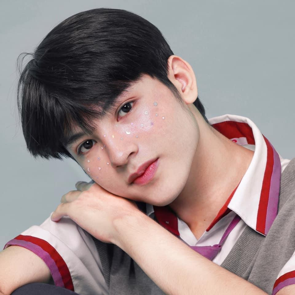 Bạn Hoàng Trọng Long - một trong nhiều tân sinh viên nôn nóng được đến trường học trực tiếp.