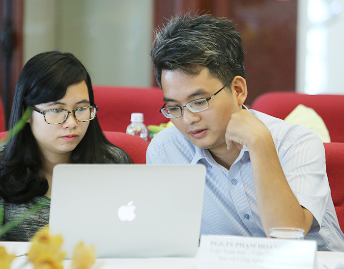 Giao lưu trực tuyến “Thu hút nhà khoa học trẻ, cách nào?” ảnh 53