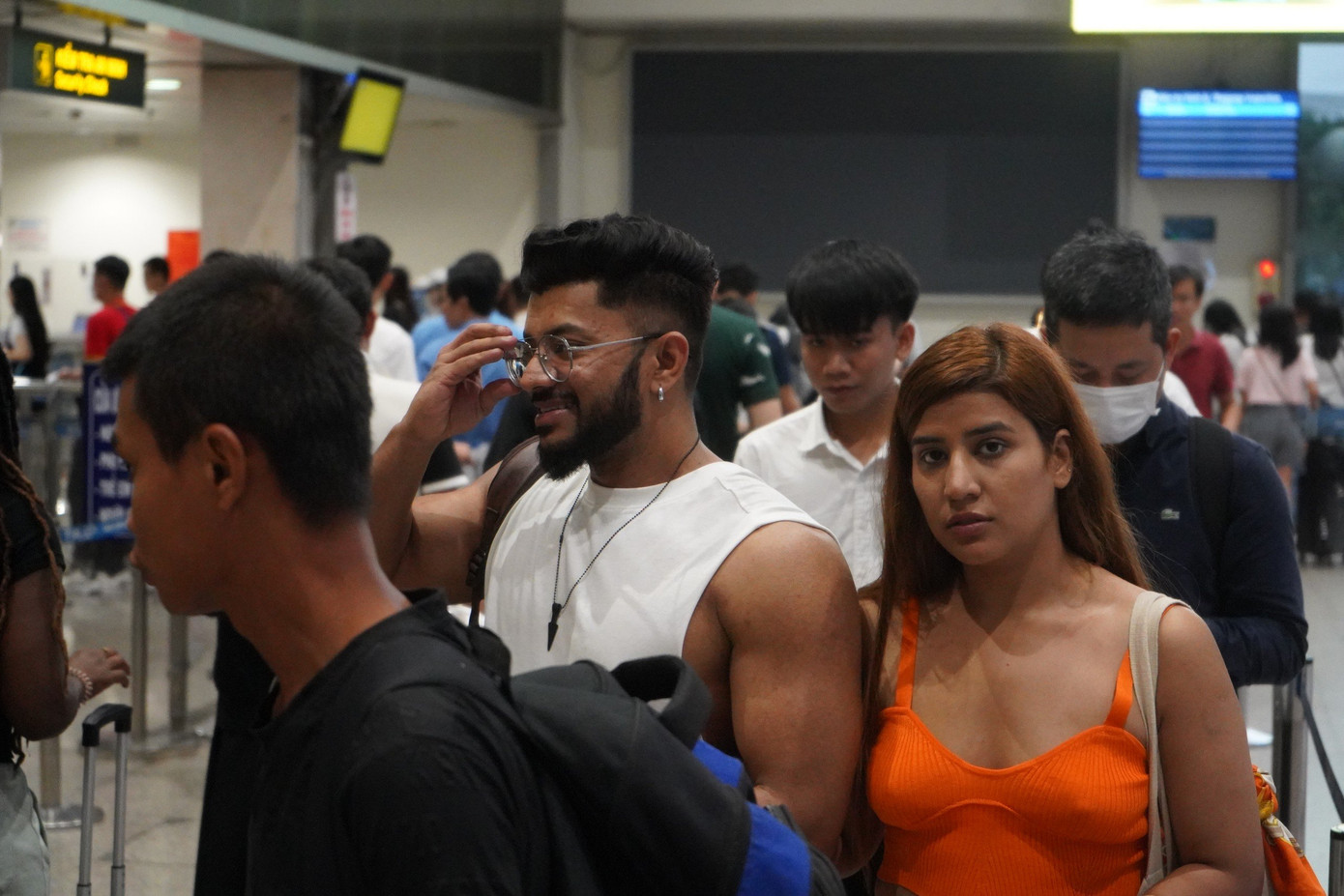 Theo Cảng HKQT Tân Sơn Nhất, trong đợt cao điểm hè (1/6 - 15/8) vừa rồi, cảng khai thác tổng cộng 56.195 chuyến bay với hơn 9,5 triệu lượt hành khách, đặc biệt khách quốc tế đi và đến tăng hơn 103%.