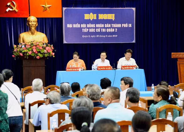 Cử tri quận 2: Phải quan tâm dân Thủ Thiêm sống ra sao sau cưỡng chế giải tỏa ảnh 1