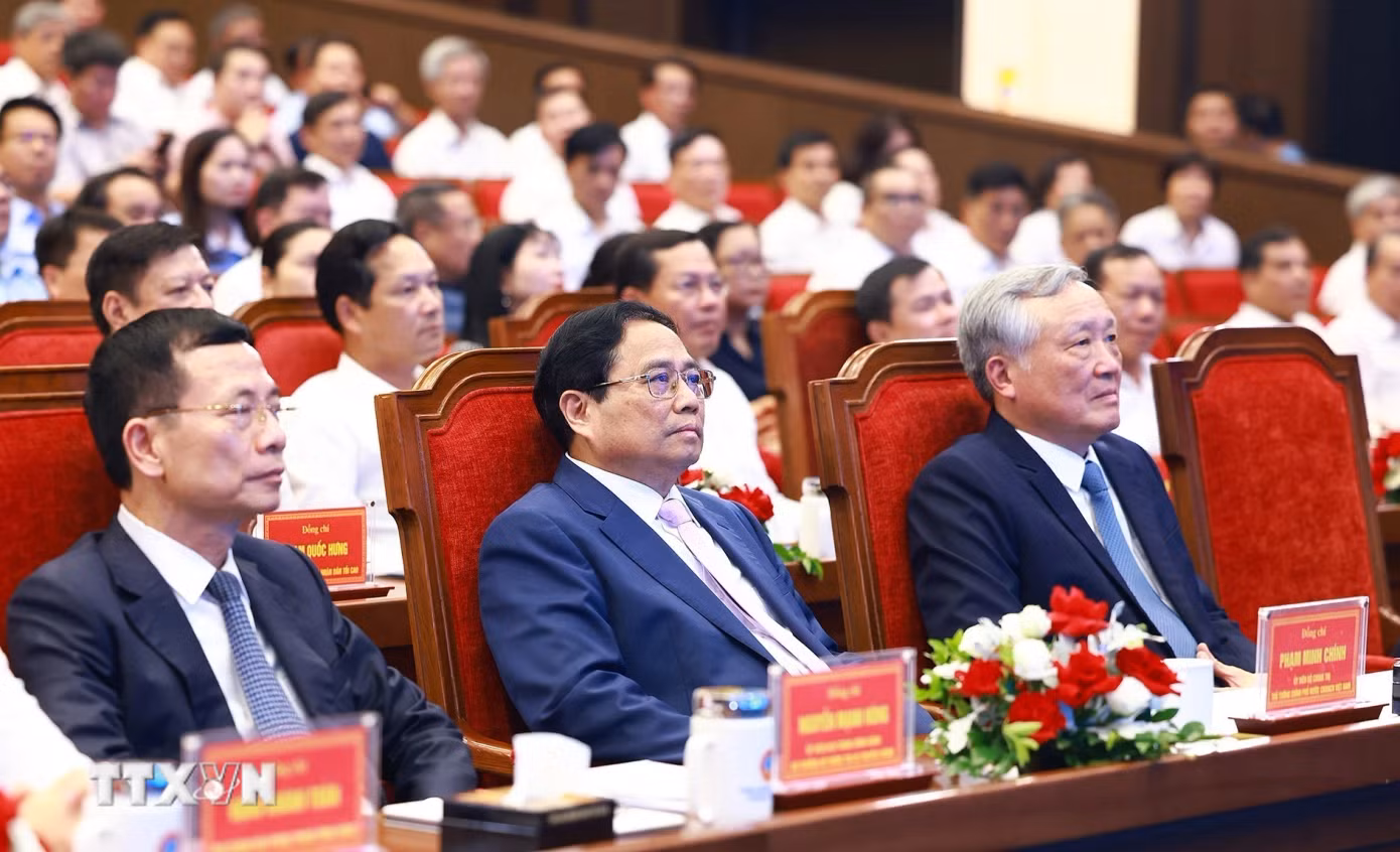 Thủ tướng Phạm Minh Chính dự Hội nghị giới thiệu mô hình chuyển đổi số thành công cấp bộ, ngành. (Ảnh: Dương Giang/TTXVN)