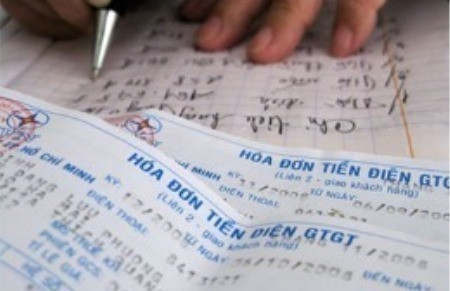 EVN cho rằng, giá điện hiện đang được bán dưới giá thành khiến tập đoàn luôn bị thua lỗ