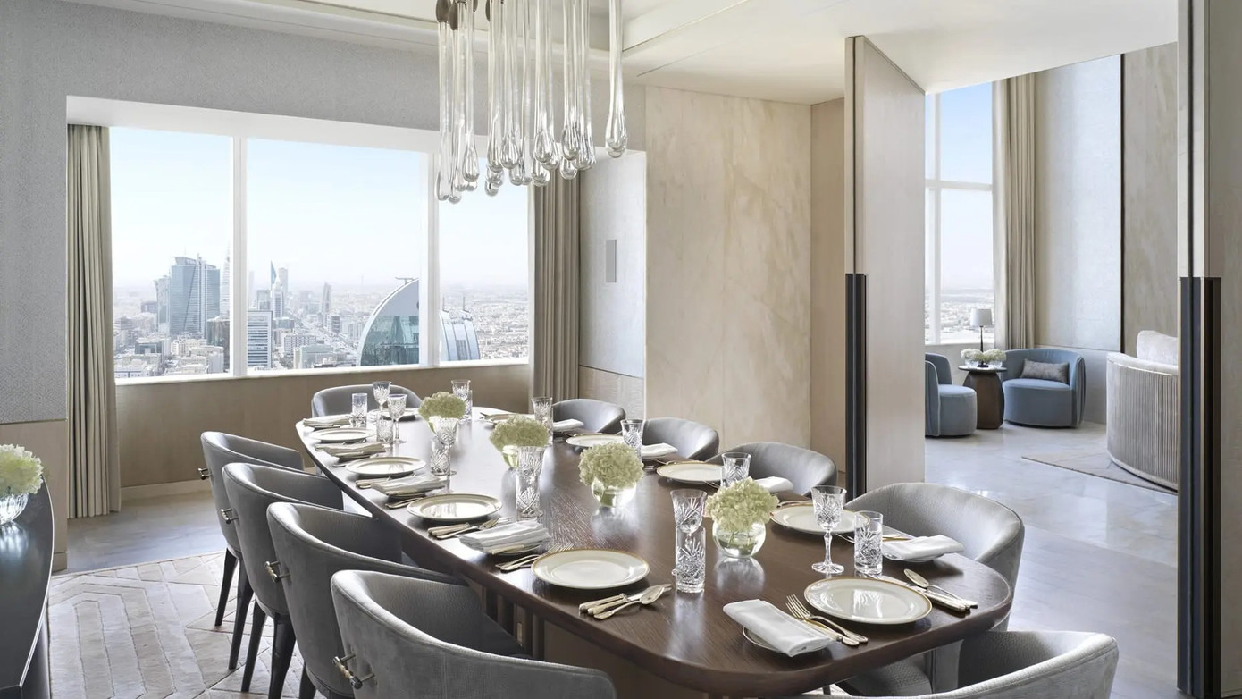 Phòng ăn sang trọng, tiện nghi. Ảnh: Simon Ashton. Phòng ăn sang trọng, tiện nghi. Ảnh: Simon Ashton.