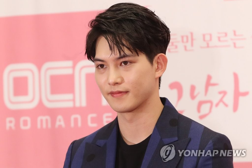 Lee Jong Hyun biến mất khỏi showbiz và mạng xã hội. Ảnh: Yonhap News. Lee Jong Hyun biến mất khỏi showbiz và mạng xã hội. Ảnh: Yonhap News.