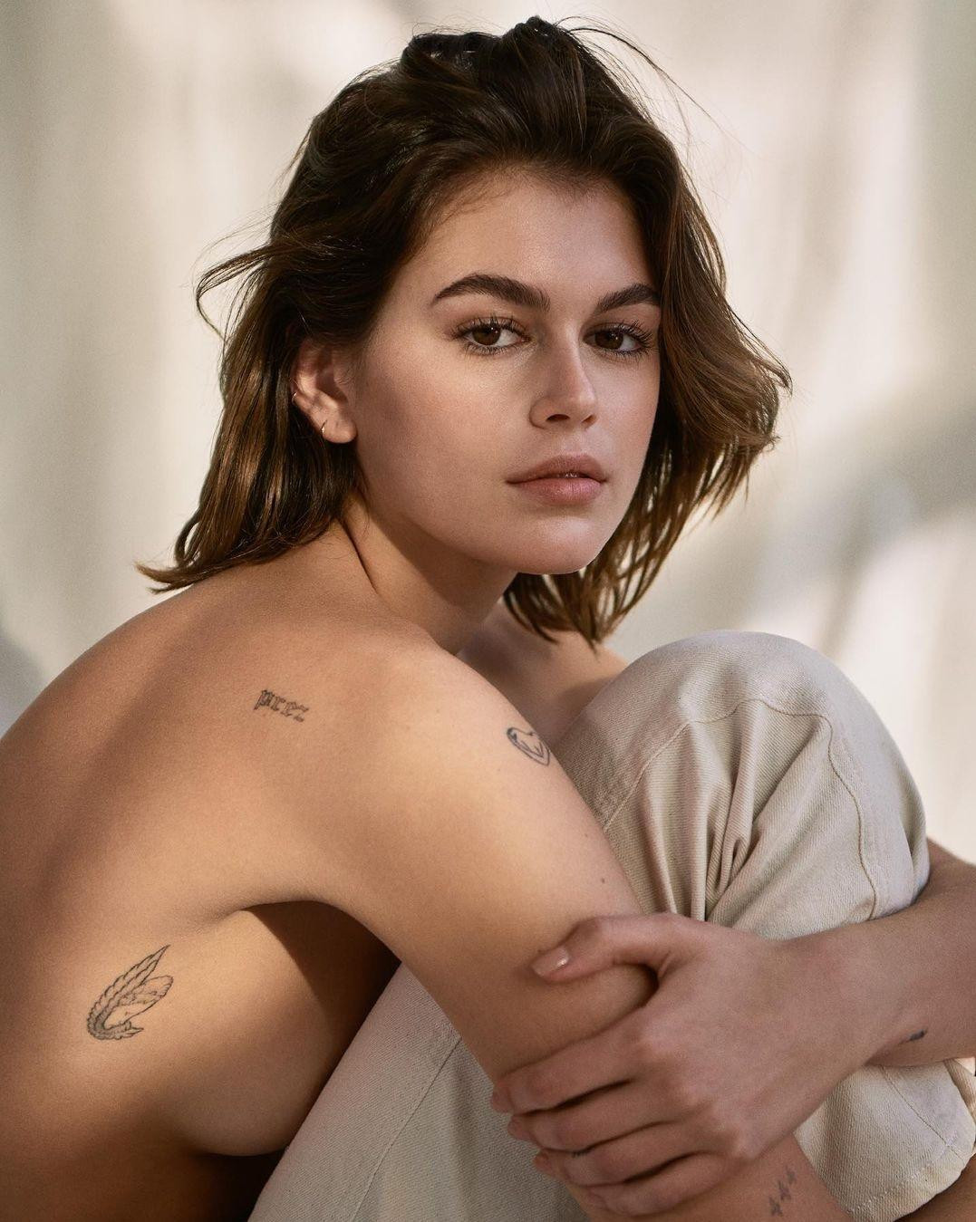 Mới 20 tuổi, Kaia đã gây dựng được chỗ đứng vững chắc trong làng người mẫu thế giới.