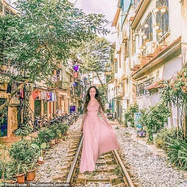 Một bức ảnh "giả trân" của cô gái Scotland.